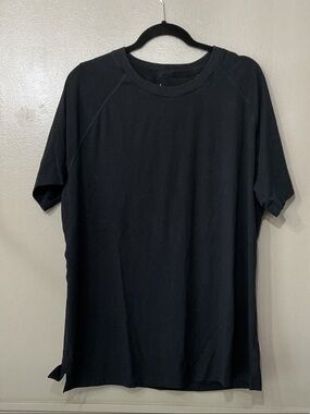 ALO Yoga Men's Black Short Sleeve Crew Tee